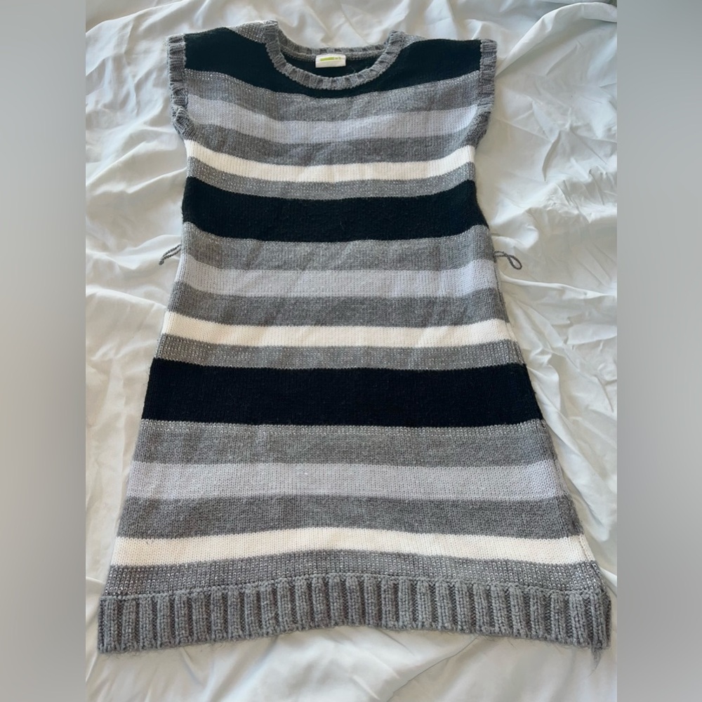 Crazy 8 girl’s sweater dress